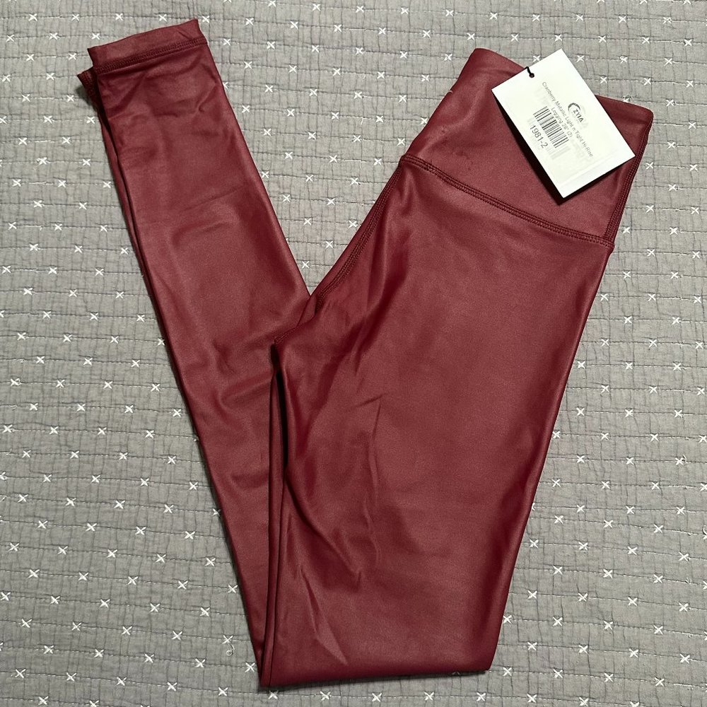Zyia Cranberry Metallic Plus Light n Tight Hi-rise 28" (NWT)